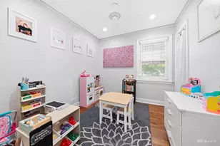 9905 S Maplewood Ave, Chicago, IL 60655 - Photo 15
