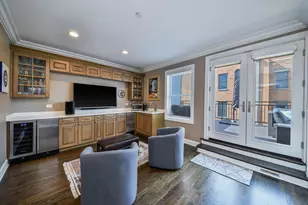 460 Pennsylvania Ave, Glen Ellyn, IL 60137 - Photo 23