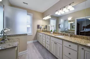460 Pennsylvania Ave, Glen Ellyn, IL 60137 - Photo 17