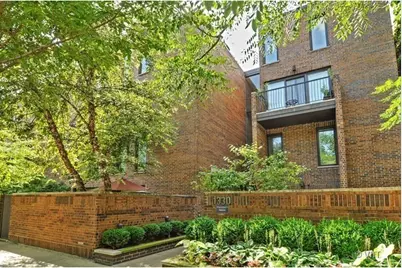 1330 N La Salle Drive #306, Chicago, IL 60610 - Photo 1