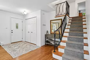 841 Bloomingdale Rd, Glen Ellyn, IL 60137 - Photo 3