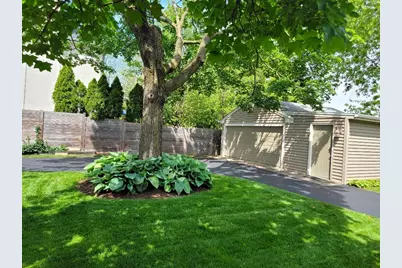 229 Fuller Road, Hinsdale, IL 60521 - Photo 31