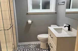 5430 W Berteau Ave, Chicago, IL 60641 - Photo 5