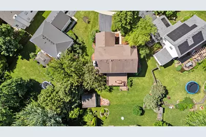 2462 Green Valley Court, Aurora, IL 60503 - Photo 43