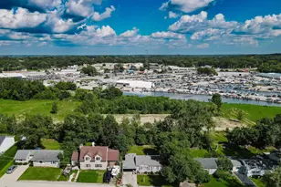 109 Hilldale Rd, Fox Lake, IL 60020 - Photo 21