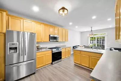 2451 Stonegate Road, Algonquin, IL 60102 - Photo 11