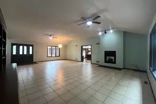 24535 W Woodridge Way, Joliet, IL 60404 - Photo 9