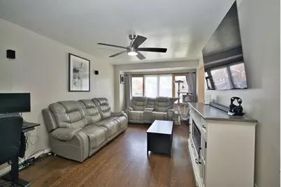 3509 W 73rd Place, Chicago, IL 60629 - Photo 9