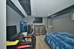 3509 W 73rd Pl, Chicago, IL 60629 - Photo 31