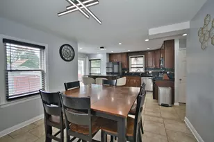 3509 W 73rd Pl, Chicago, IL 60629 - Photo 23