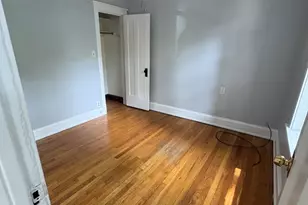 3008 W Cullom Ave, Chicago, IL 60618 - Photo 5