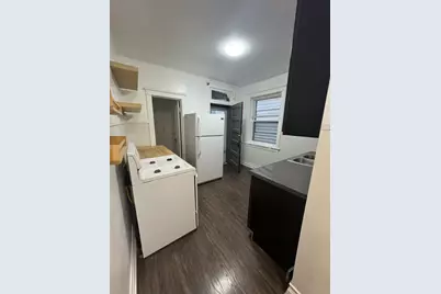3008 W Cullom Avenue #1E, Chicago, IL 60618 - Photo 3