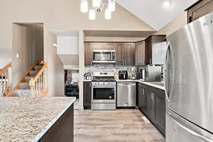 5734 W Roosevelt St, Monee, IL 60449 - Photo 9
