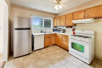 41 Redwood Trail, Wheeling, IL 60090 - Photo 11