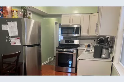 1504 N Kolin Avenue, Chicago, IL 60651 - Photo 3