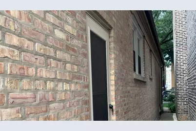 1504 N Kolin Avenue, Chicago, IL 60651 - Photo 11