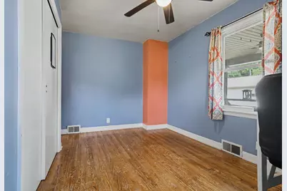 558 10th Street, Lincoln, IL 62656 - Photo 19