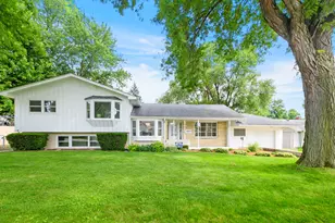 4915 Spring Rd, Oak Lawn, IL 60453 - Photo 1