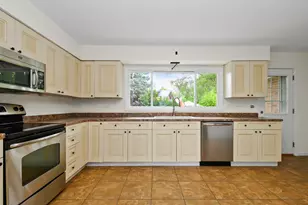 4915 Spring Rd, Oak Lawn, IL 60453 - Photo 7