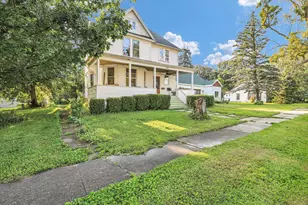 213 N Hunt St, Melvin, IL 60952 - Photo 3