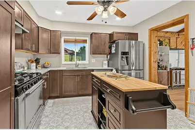 6855 W 113th Street, Worth, IL 60482 - Photo 7