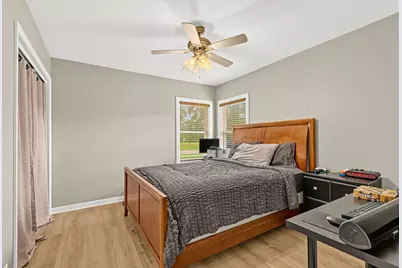 6855 W 113th Street, Worth, IL 60482 - Photo 13