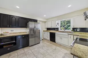 24740 W Miller Rd, Barrington, IL 60010 - Photo 11