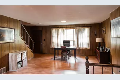 400 S Mount Prospect Road, Mount Prospect, IL 60056 - Photo 7