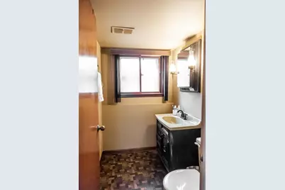 400 S Mount Prospect Road, Mount Prospect, IL 60056 - Photo 17