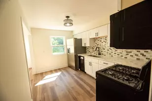 816 Jordan Pl, Rockford, IL 61108 - Photo 5