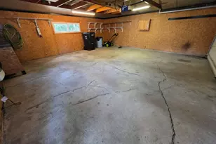 907 Retz Dr, Ottawa, IL 61350 - Photo 25