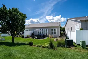 31 Yukon Cir, Bloomington, IL 61705 - Photo 29