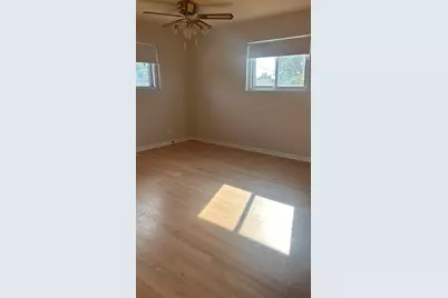 8501 W Normal Avenue, Niles, IL 60714 - Photo 9