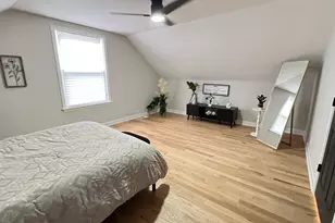 701 Hamilton Ave, Aurora, IL 60505 - Photo 17