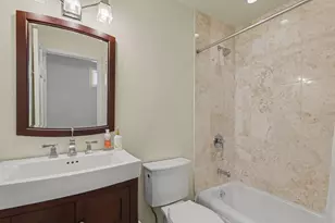 1619 W Hollywood Ave, Chicago, IL 60660 - Photo 11