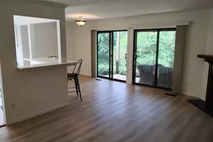 218 Brookside Ln, Willowbrook, IL 60527 - Photo 13
