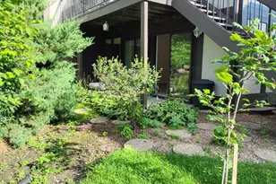 218 Brookside Ln, Willowbrook, IL 60527 - Photo 5