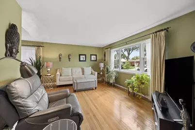 1859 Downing Avenue, Westchester, IL 60154 - Photo 5