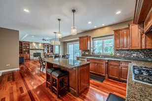 4204 Chaparral Dr, Naperville, IL 60564 - Photo 9