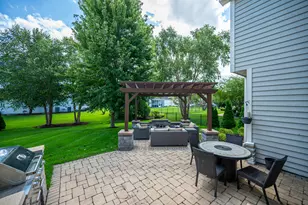 4204 Chaparral Dr, Naperville, IL 60564 - Photo 47