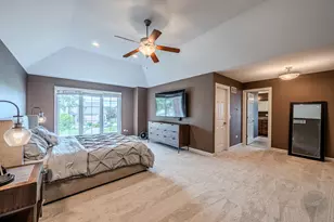 4204 Chaparral Dr, Naperville, IL 60564 - Photo 17