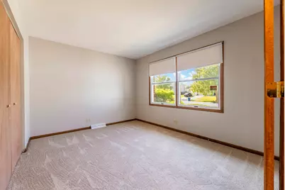 2516 Red Oak Trail, Crest Hill, IL 60403 - Photo 7