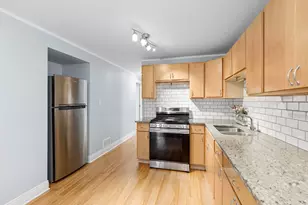 1402 E 76th St, Chicago, IL 60619 - Photo 7