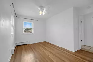 2743 N 72nd Ct, Elmwood Park, IL 60707 - Photo 7