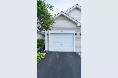 4489 W Brownstone Way #4489, Waukegan, IL 60085 - Photo 1