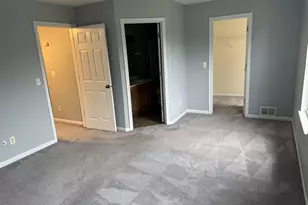 384 Reston Cir, Romeoville, IL 60446 - Photo 25