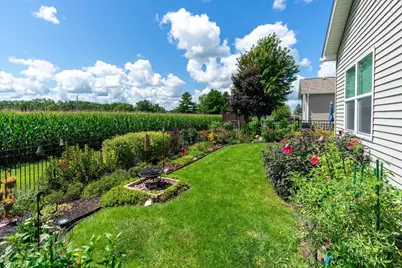 364 Ator Drive #B, Lasalle, IL 61301 - Photo 5