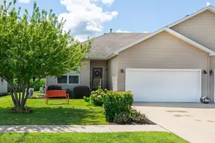 364 Ator Dr, Lasalle, IL 61301 - Photo 1