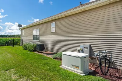 364 Ator Drive #B, Lasalle, IL 61301 - Photo 7