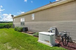 364 Ator Dr, Lasalle, IL 61301 - Photo 7